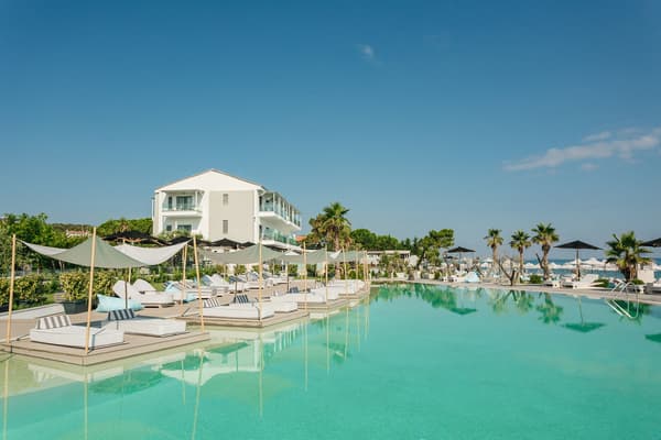 Blue Carpet Luxury Suites-1