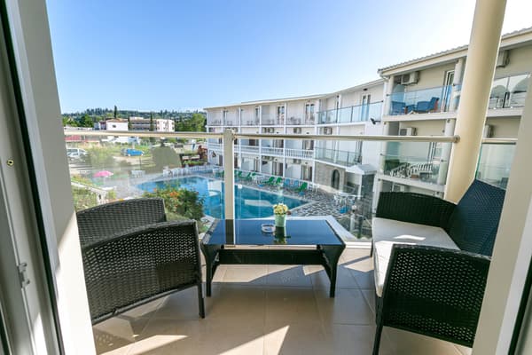 Palotel Luxury Hotel-1