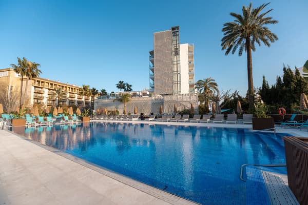 Bahía de Alcudia Hotel & Spa-1