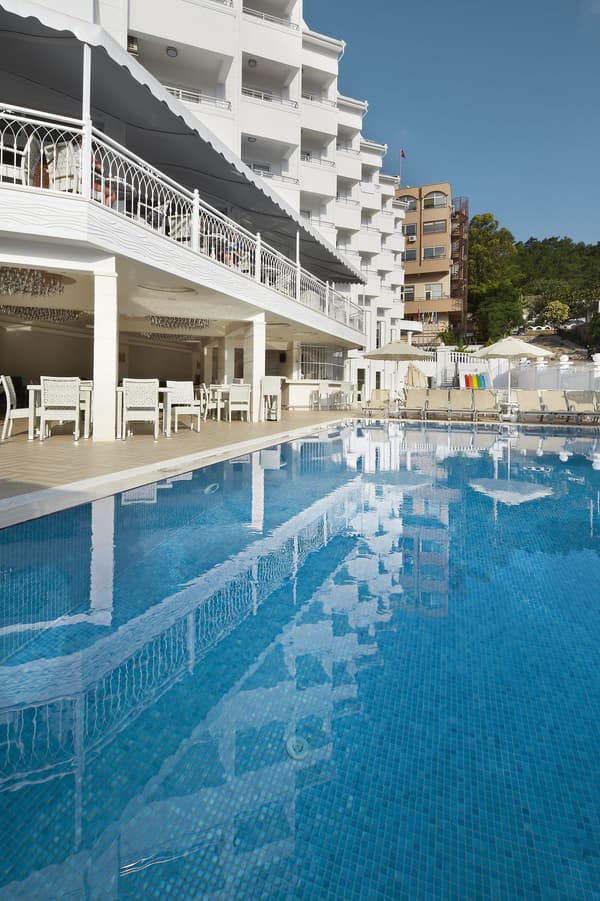 Hotel Ideal Piccolo-1