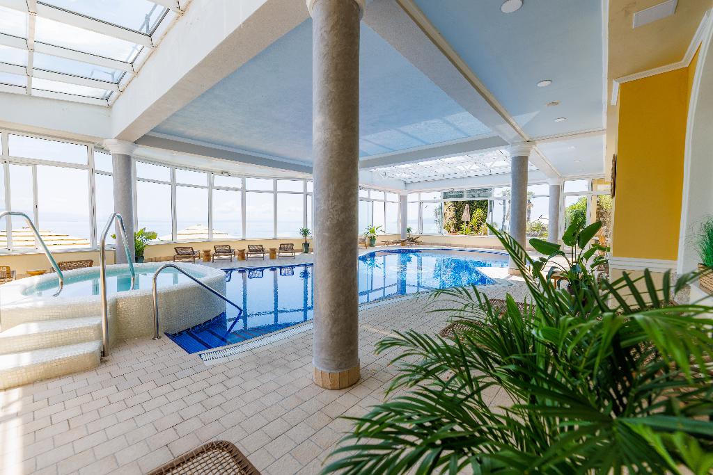Hotel Savoy