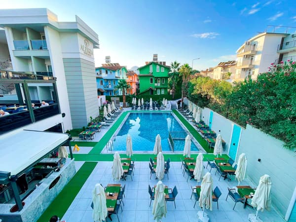 Alessia Hotel And Spa-1