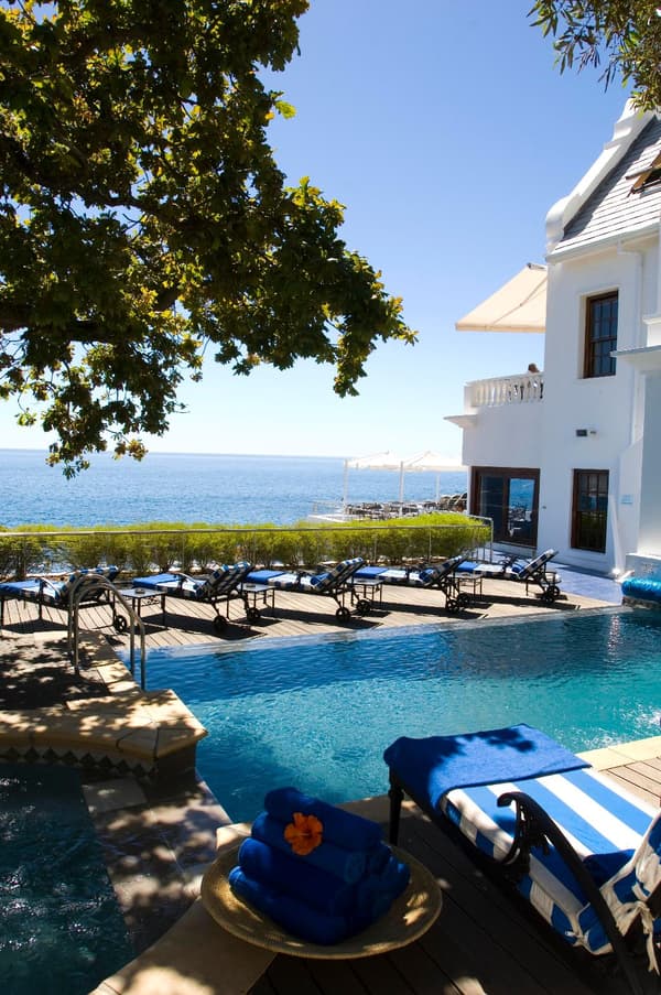 The Twelve Apostles Hotel-1