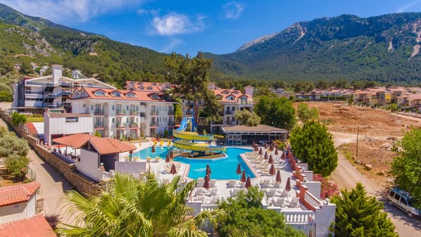 Sunshine Holiday Resort-1