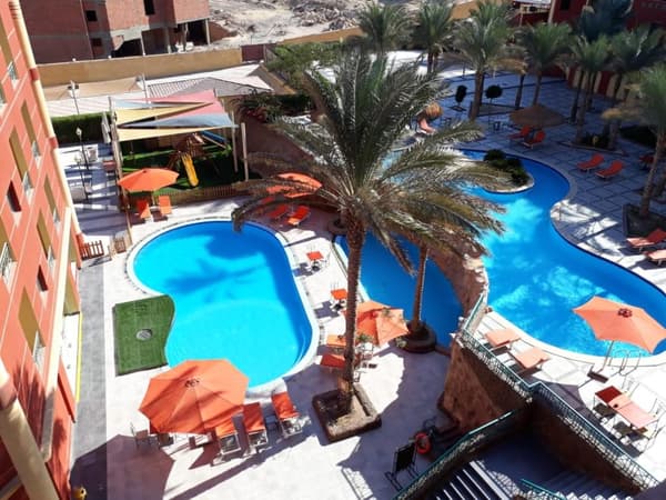 Sun And Sea Hotel-1