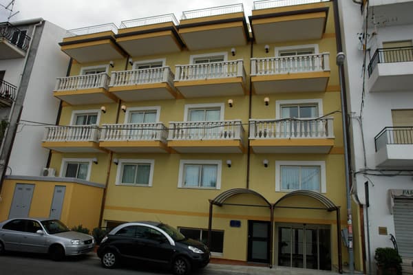 San Vincenzo-1