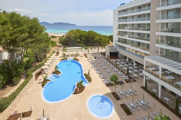Hipotels Bahia Cala Millor-1