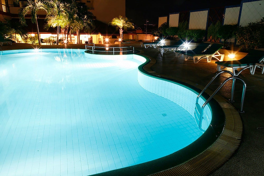 Amora Tapae Hotel Chiang Mai
