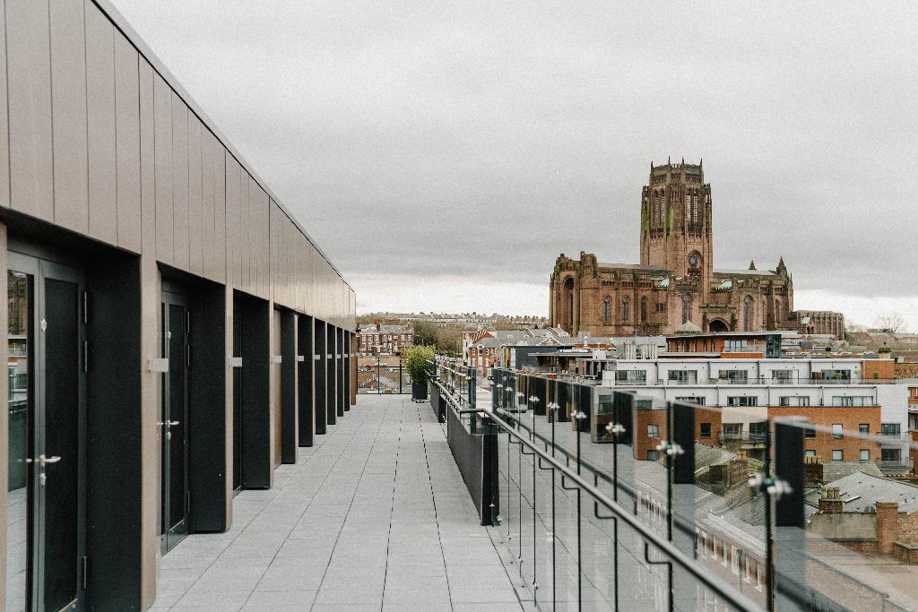 Holiday Inn Express Liverpool Central