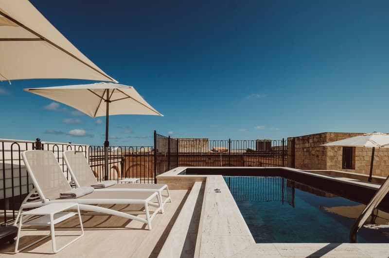 Hotel San Karlu