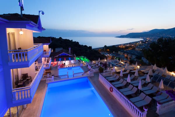 Sunny Hill Alya Hotel-1