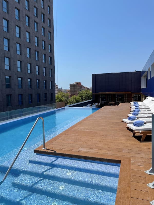 Paxton Barcelona-1