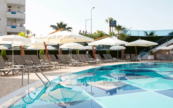 Sunprime C-Lounge-1