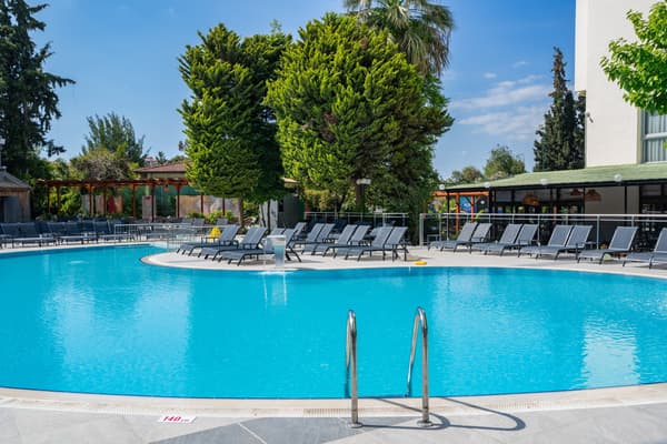 Marbel Hotel by Palmwings-1
