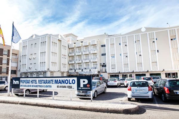 Manolo Hotel-1