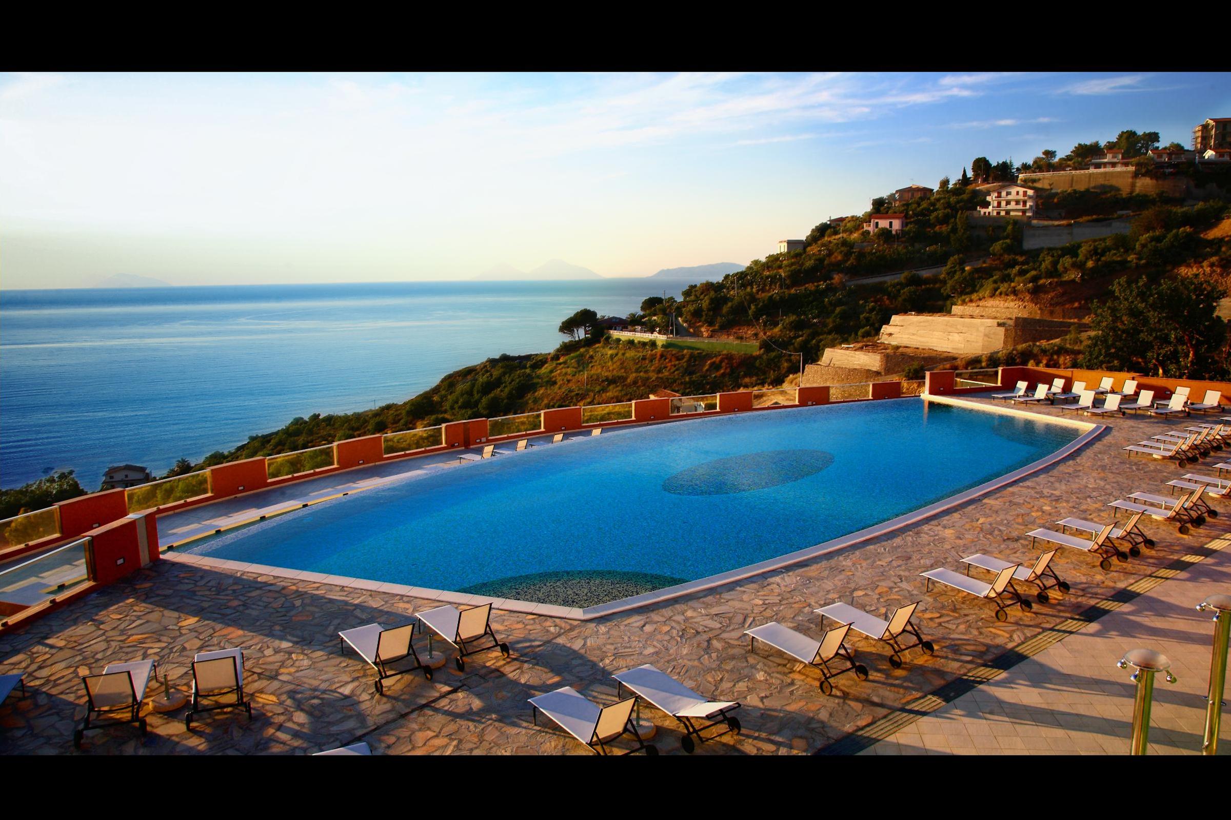 Gh Avalon Sikani Resort