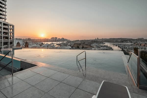 Grands Suites Hotel Residences & Spa-1
