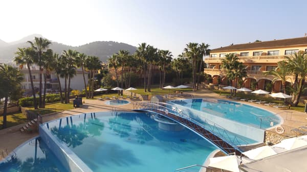 Mon Port Hotel & Spa-1