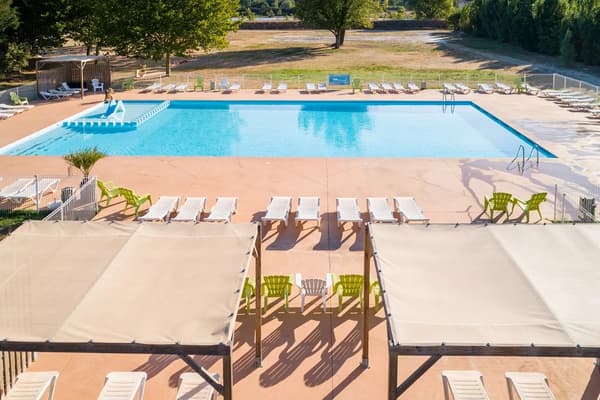 Camping Les Rives du Luberon-1