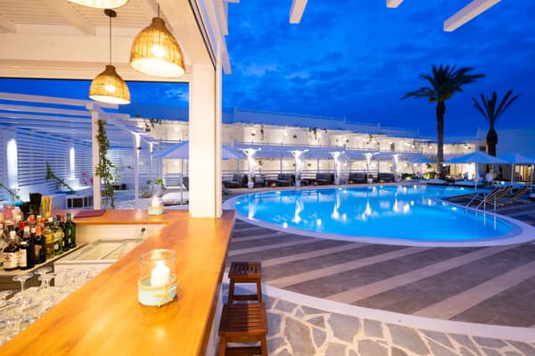 Aloe Hotel-1