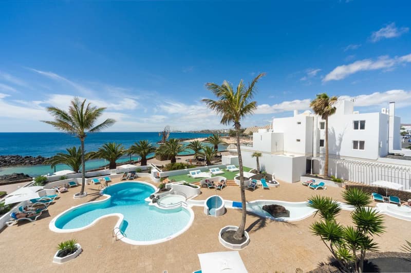 Neptuno Suites