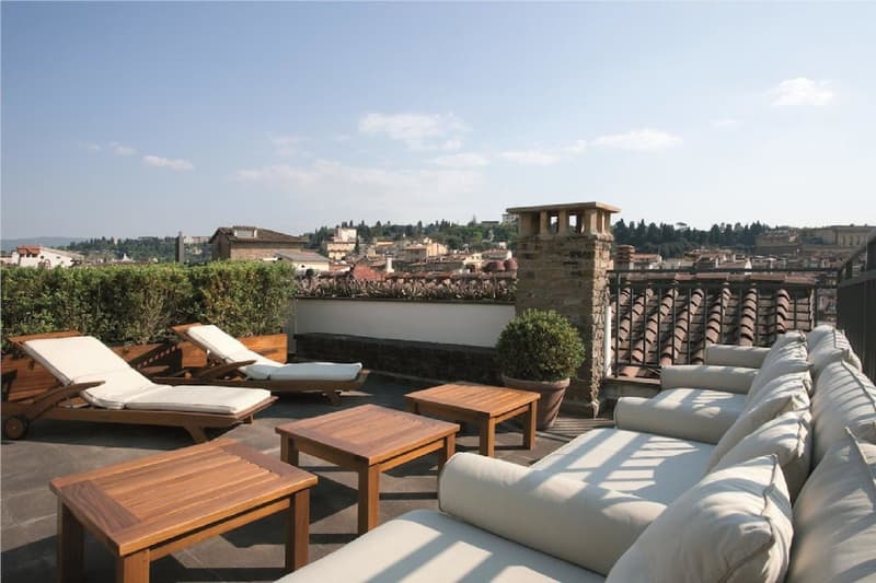 Gallery Art Hotel