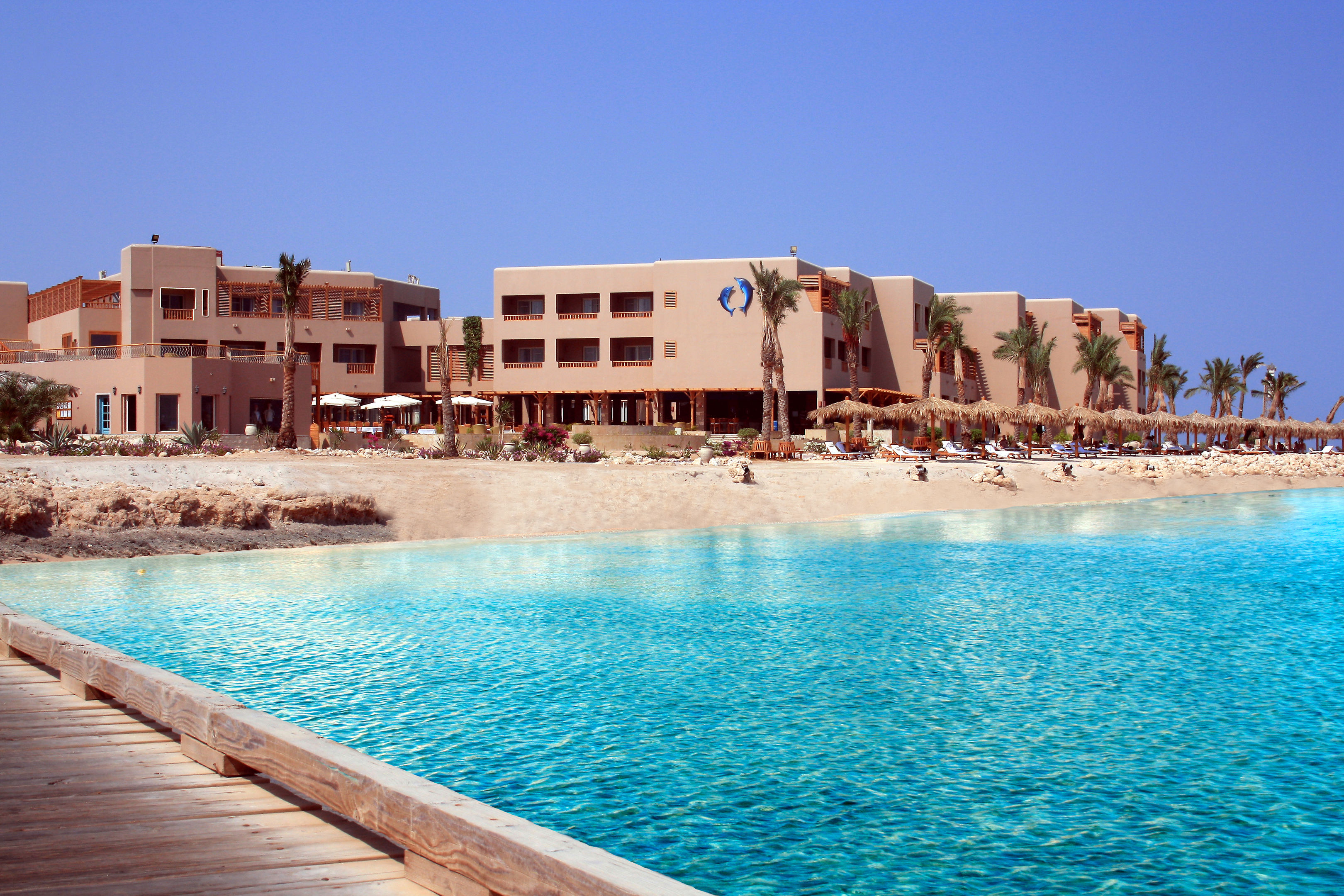 The Breakers Diving & Surfing Lodge