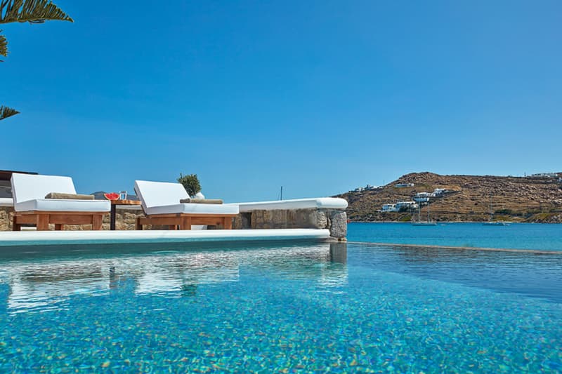 Mykonos Waves Beach House & Suites