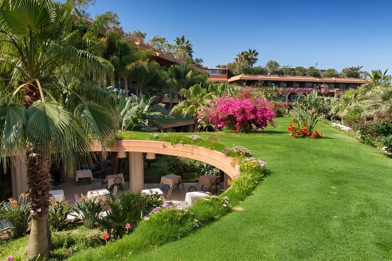 Acacia Resort