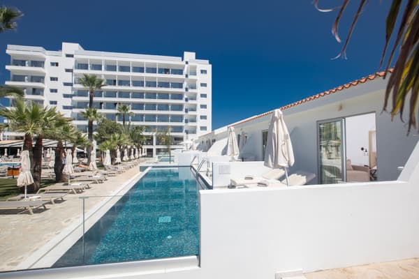 Bohemian Gardens Hotel-1