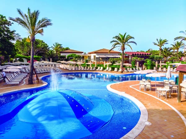 Zafiro Menorca-1
