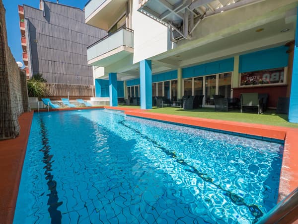 Hotel Golden Sand-1