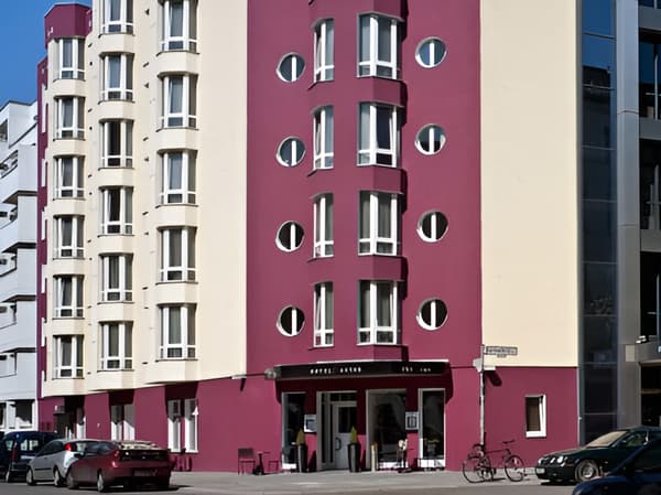 Mercure Berlin Zentrum-1