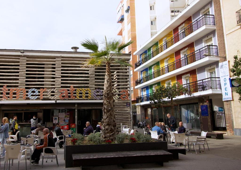El Mercat Hostal