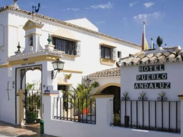 Globales Pueblo Andaluz-1