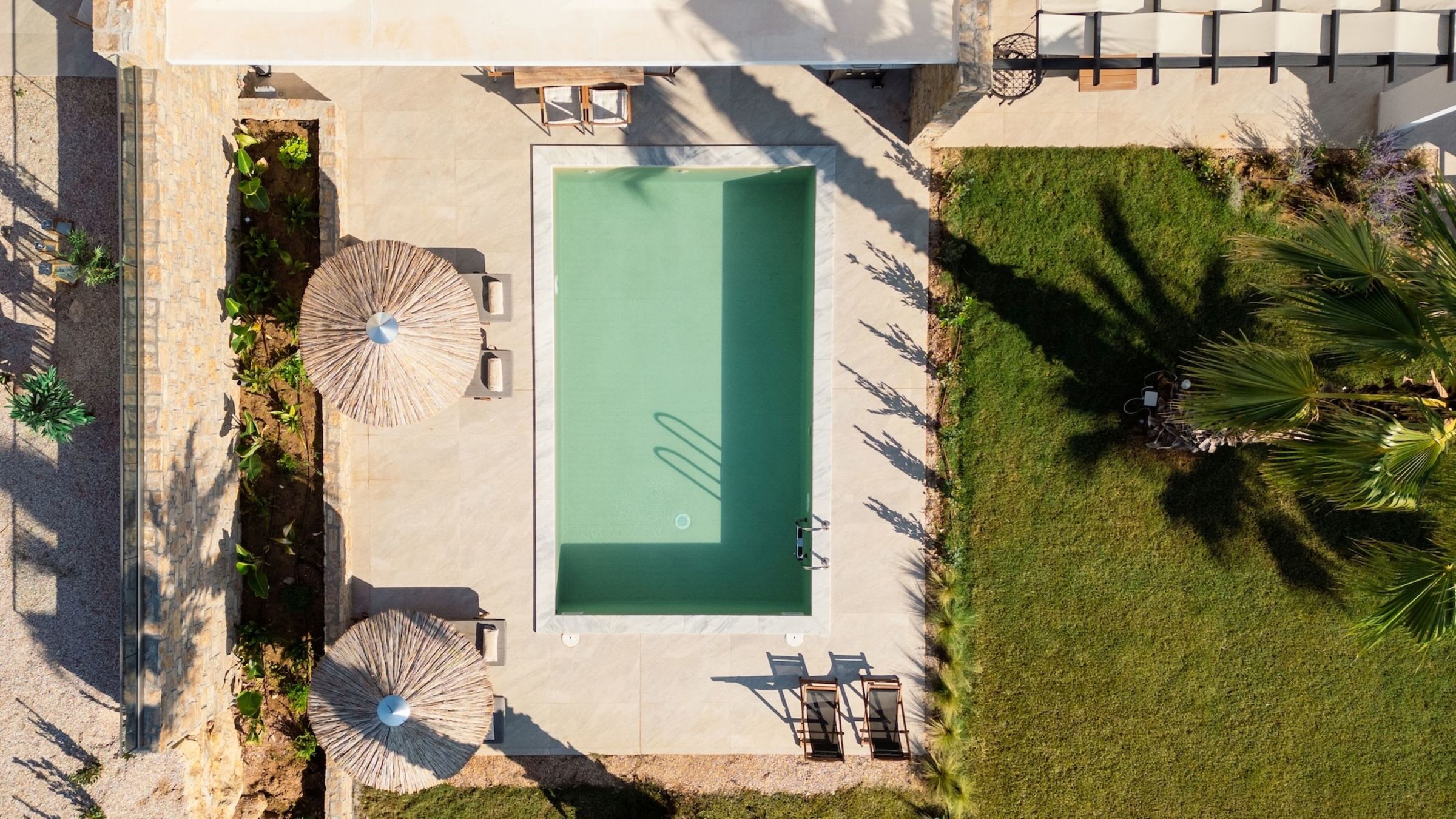 Flamingo View Suites & Villas