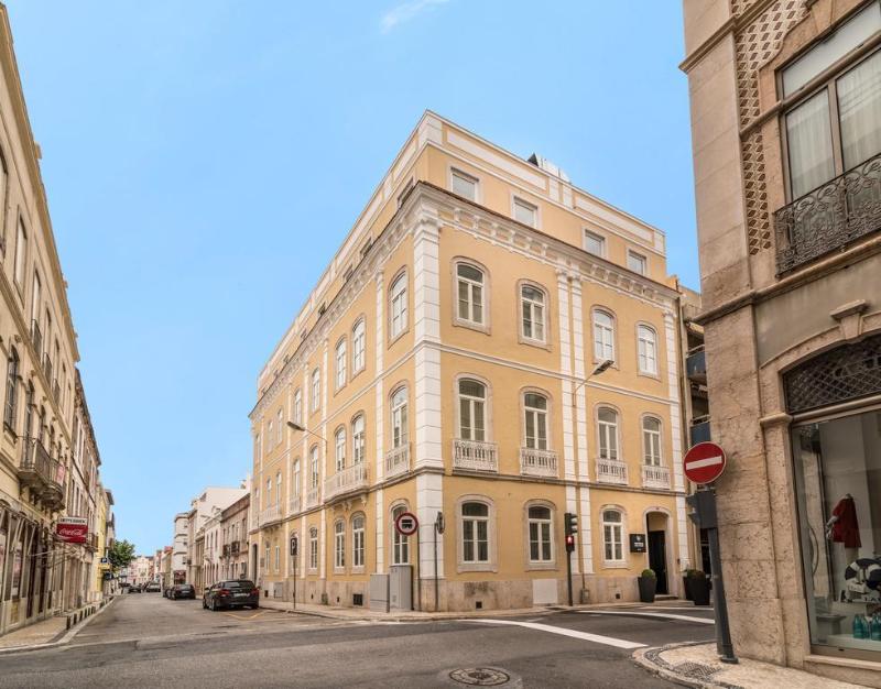 Universal Boutique Hotel