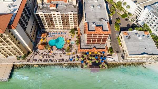 Holiday Inn Hotel & Suites Clearwater Beach-1