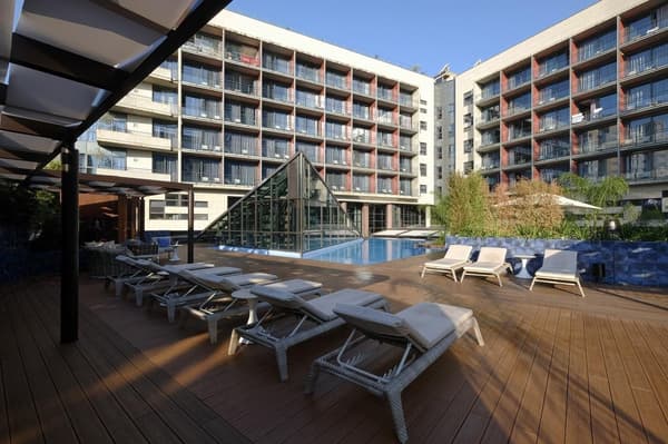 Sofitel Barcelona Skipper-1