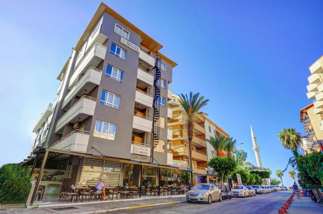 Miss Cleopatra Hotel