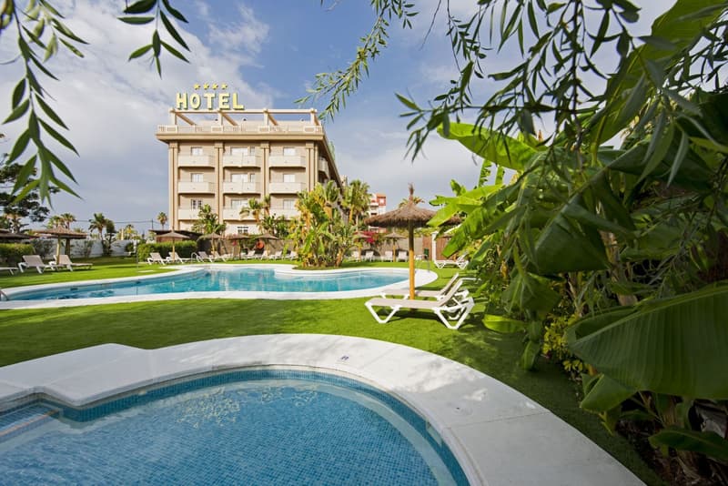 Elba Motril Beach & Business