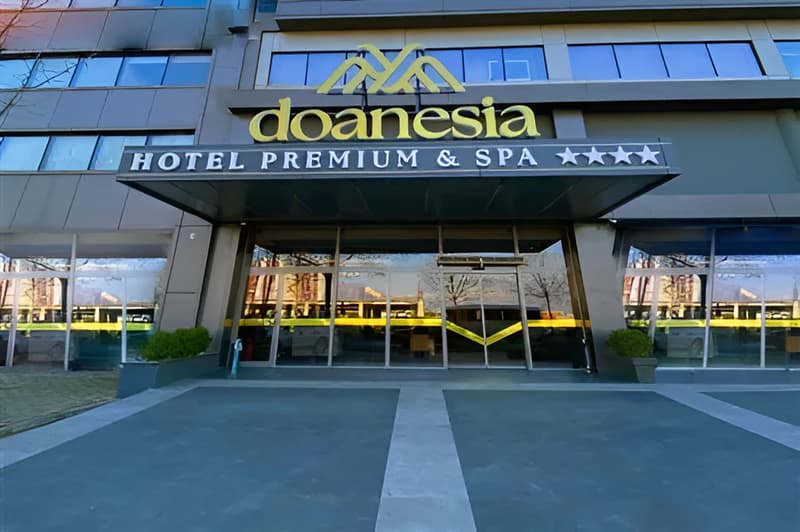 Doanesia Premium Hotel & Spa
