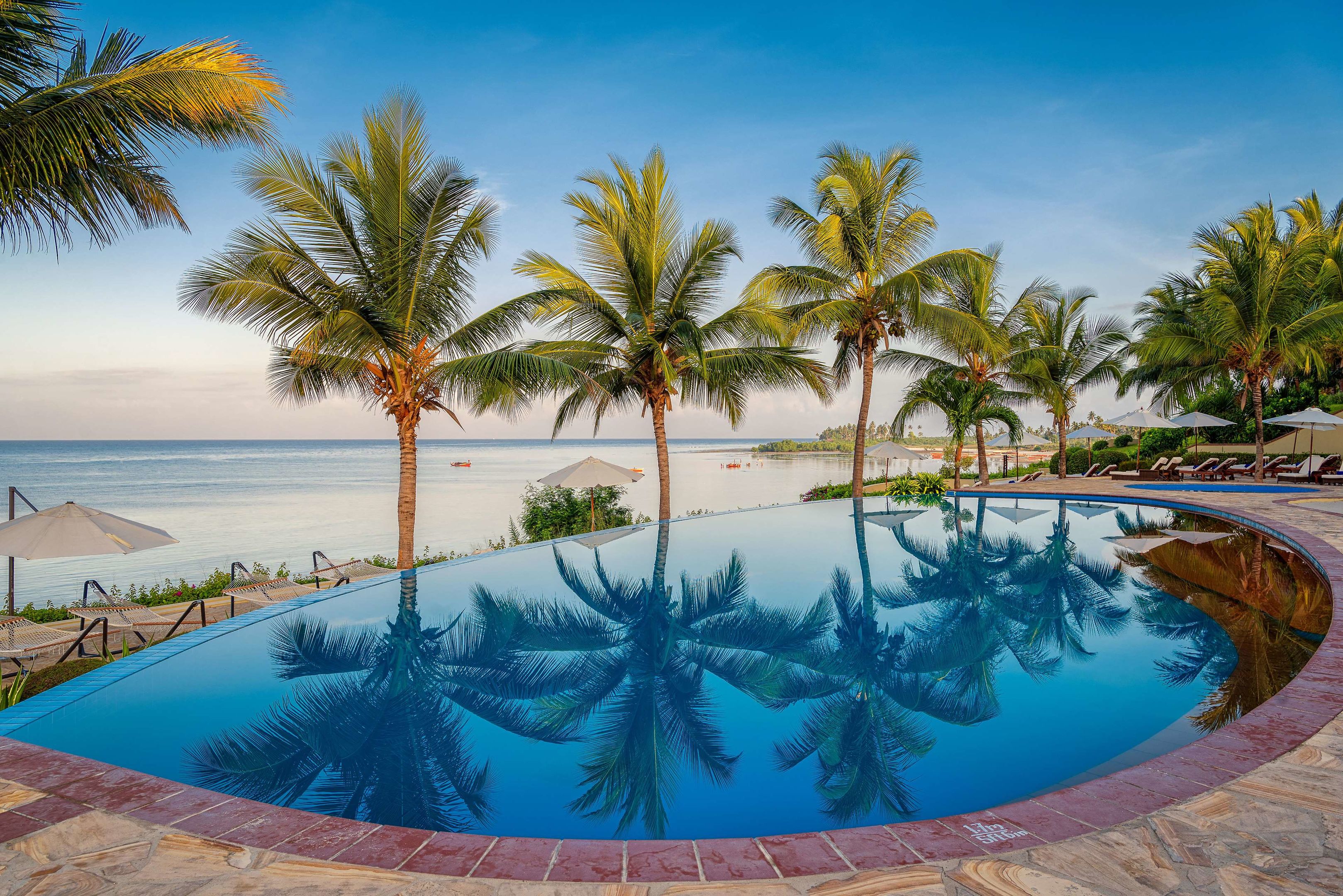 Sea Cliff Resort & Spa
