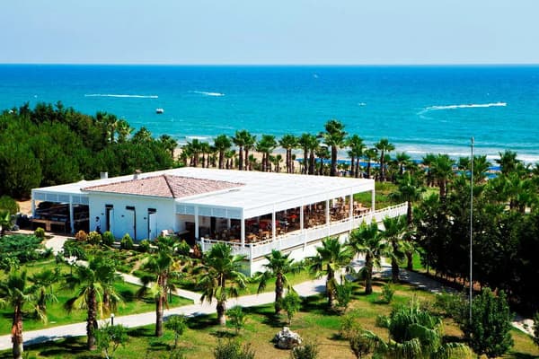 Club Grand Side-1