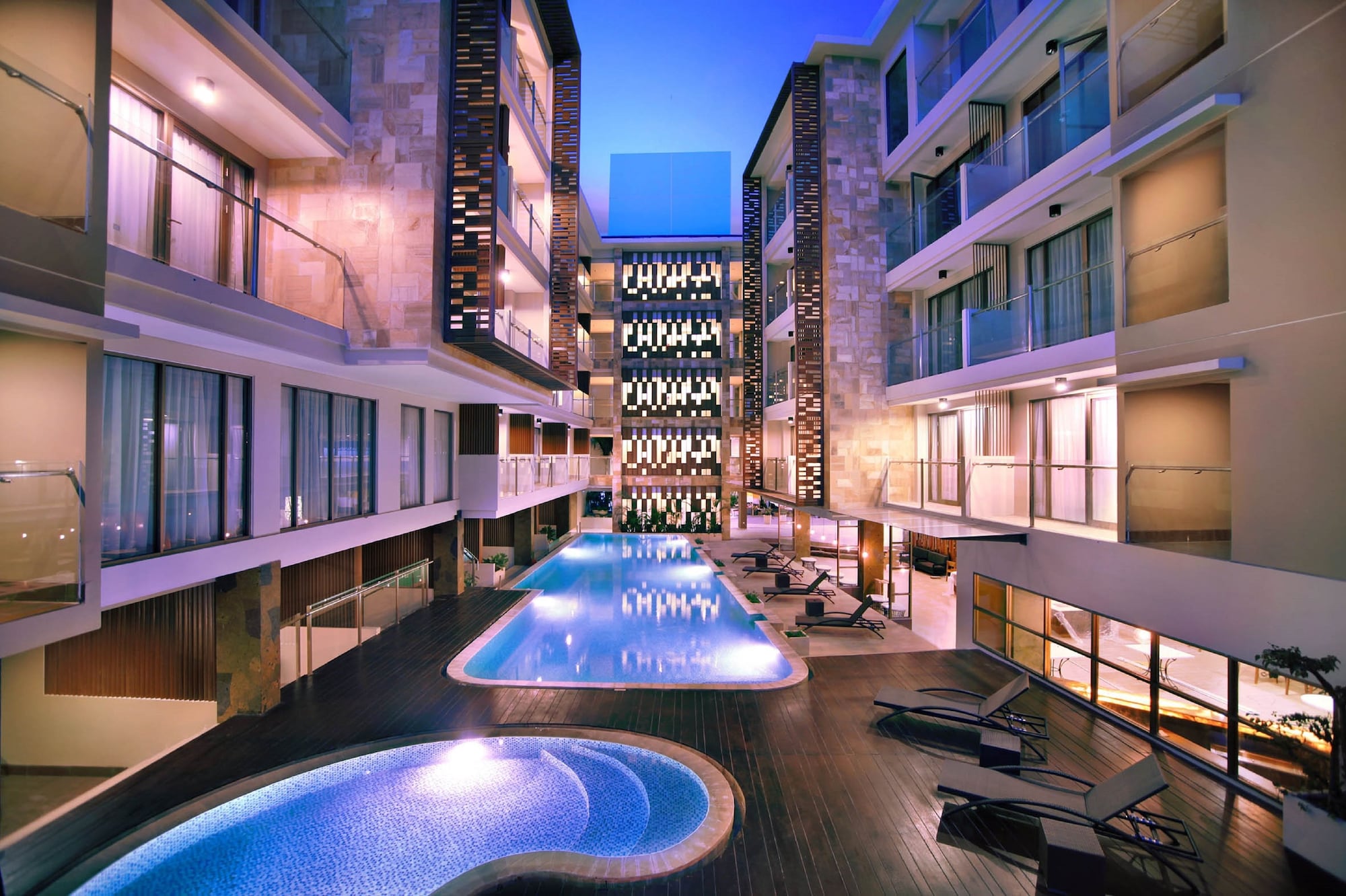 Harper Kuta Hotel by ASTON