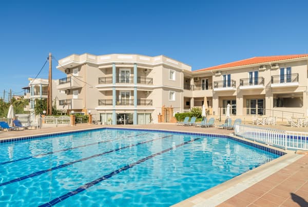 Karras Hotel-1