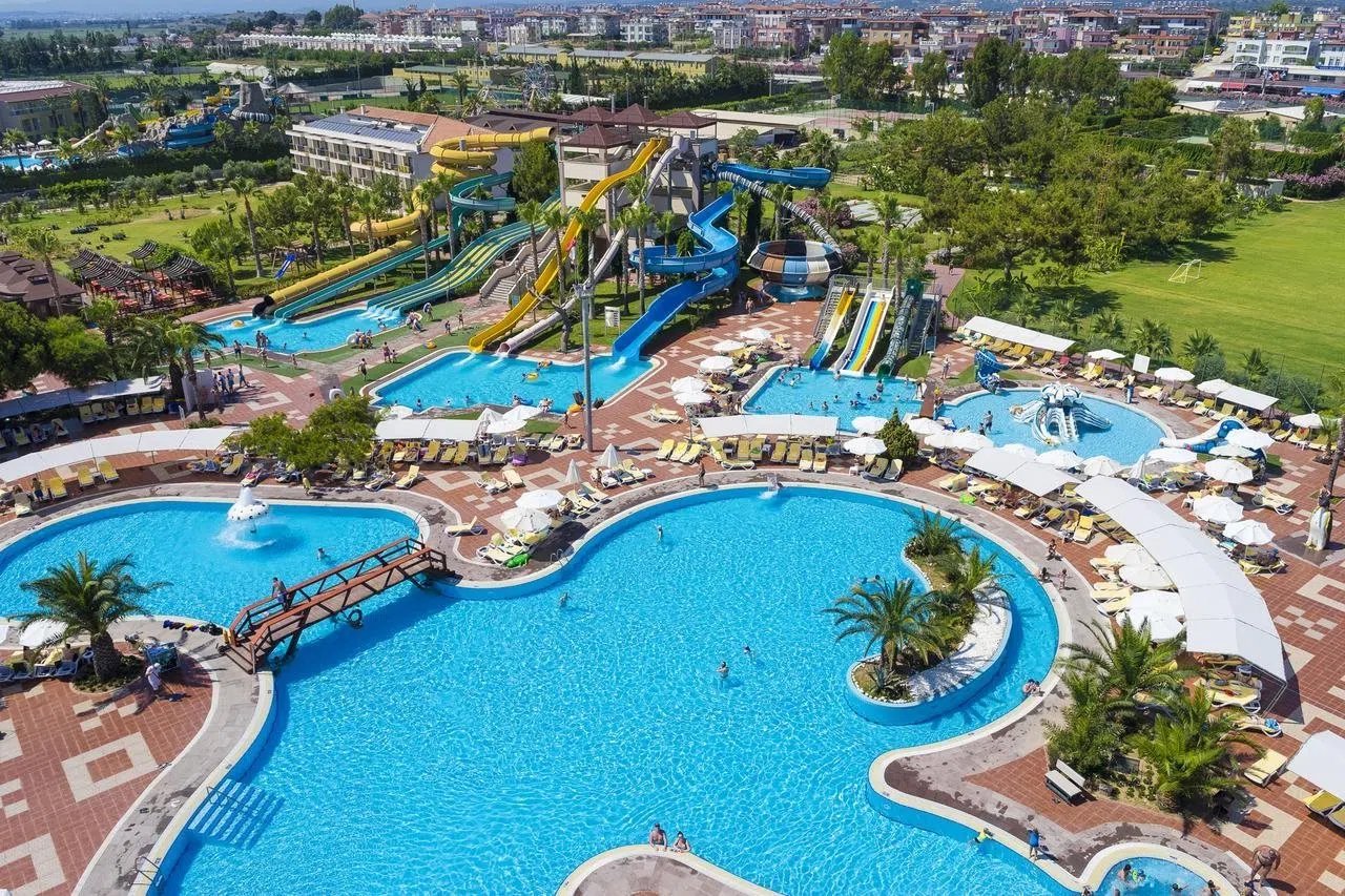 Club Hotel Turan Prince World