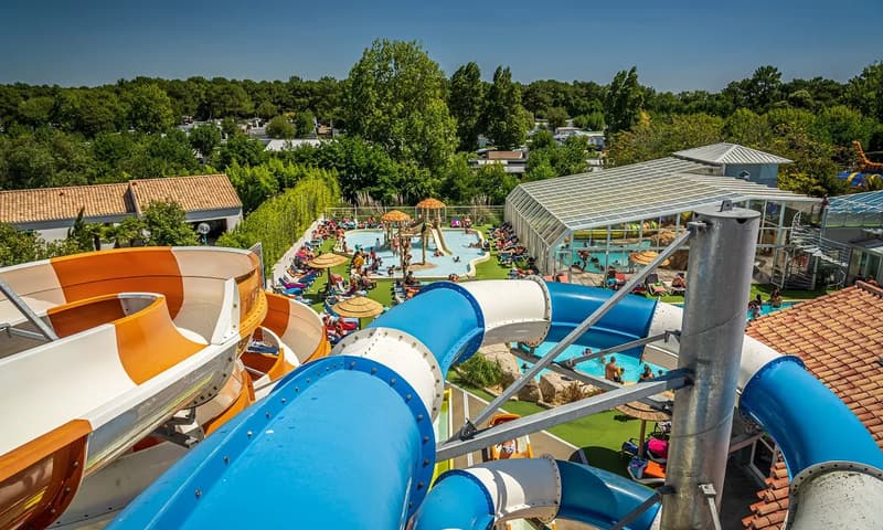 Camping Les Pirons