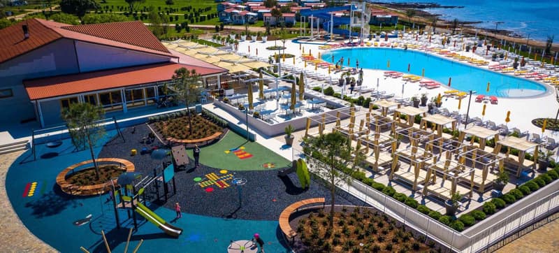 Arena Grand Kazela Camping Homes