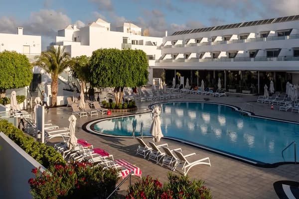 Hotel Lanzarote Village-1